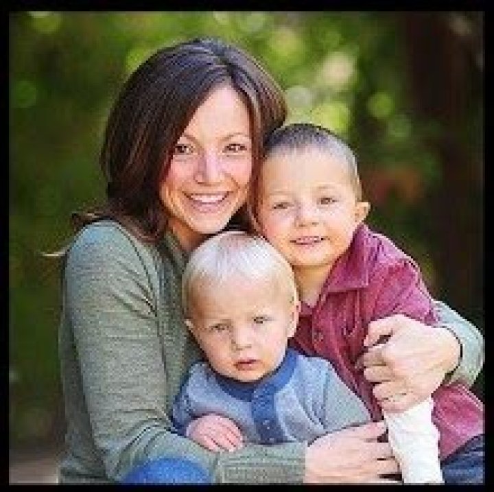 CandidMommy